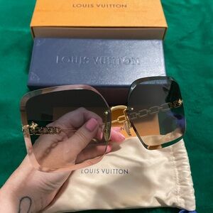 New never worn. LV Jewel Cat Eye Sunglasses item #Z1626U